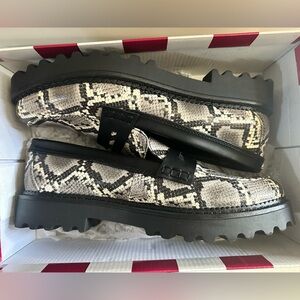 Desmond Loafers from Circus by Sam Edelman